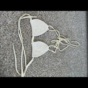 Montce crochet bikini top